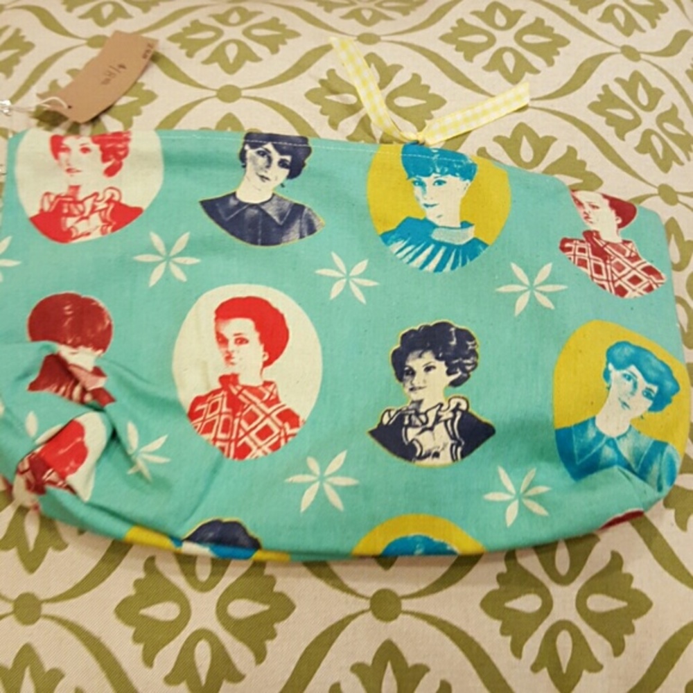 RETRO SMALL  COSMETIC CASE WITH ZIPPER Vintage Ladies‎ Novelty Makeup Bag